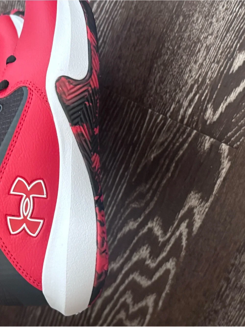 Under Armour Kids' Black and Red Lightweight Sneakers